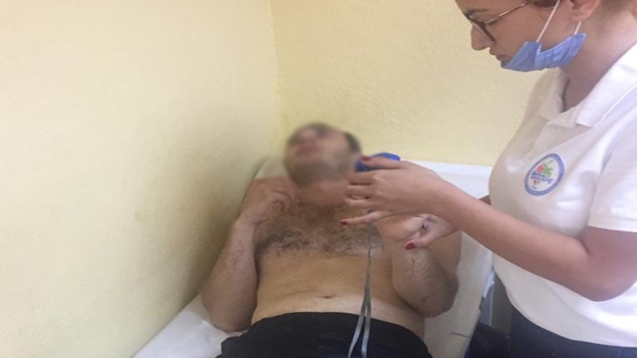 BİR ANDA DENİZDE ÇIRPINMAYA BAŞLADI...
