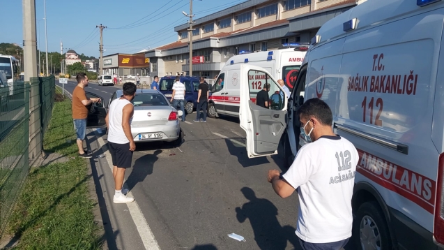 Trafik kazası... 2 yaralı...