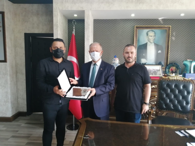 ŞEN, VEDA ZİYARETİNDE...