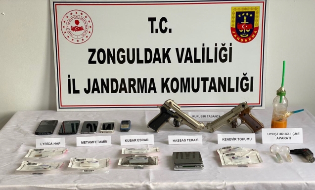 Jandarma'dan operasyon...6 gözaltı...