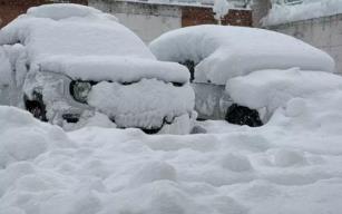 Kar kalınlığı 60 santimetreye ulaştı...