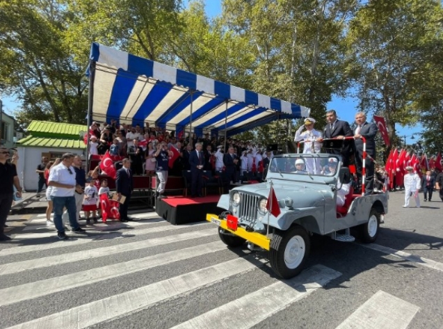 Karadeniz Ereğli'de Zafer Bayramı coşkusu...