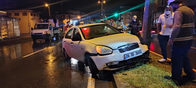 Trafik kazası... 3 yaralı...