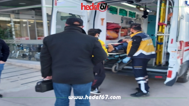 Otomobil yayaya çarptı...