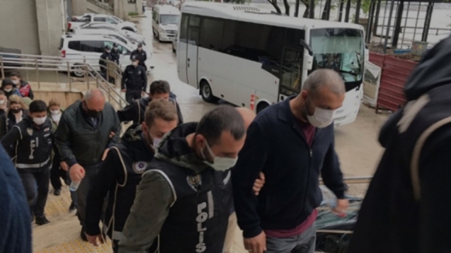 FETÖ operasyonunda 14 kişi adliyeye çıkarıldı...