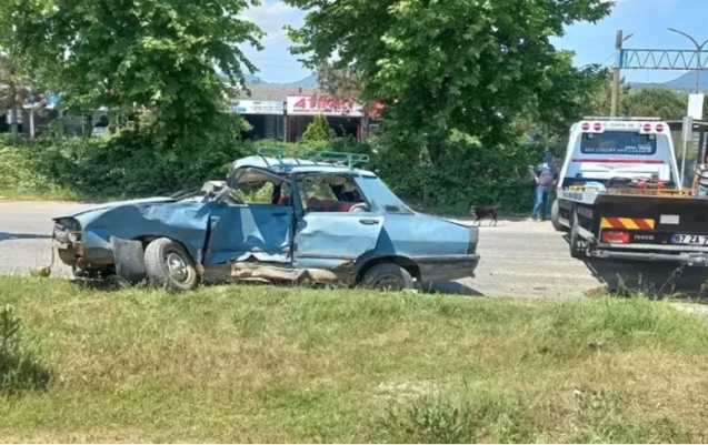 Otomobil hurdaya döndü... 1 yaralı 1 ölü