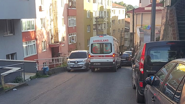 Kendine zarar veren şahıs ekipleri harekete geçirdi...