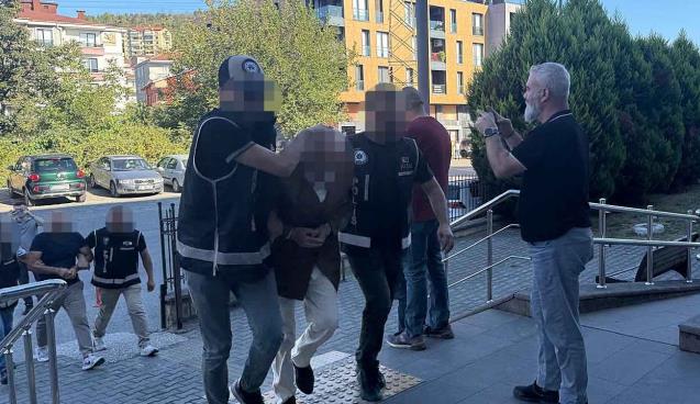 TEFECİ operasyonunda baba oğul gözaltına alındı...