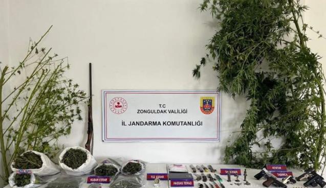 6 adreste eş zamanlı operasyon...