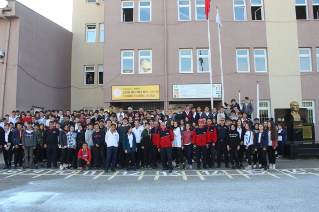 İTFAİYE MÜDÜRLÜĞÜNDEN, OKULLARDA TATBİKAT...