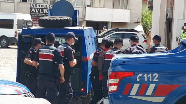 Çifte cinayetin zanlıları adliyede...