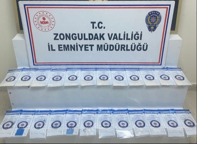 95 gram uyuşturucu madde bulundu... 3 şüpheli yakalandı...