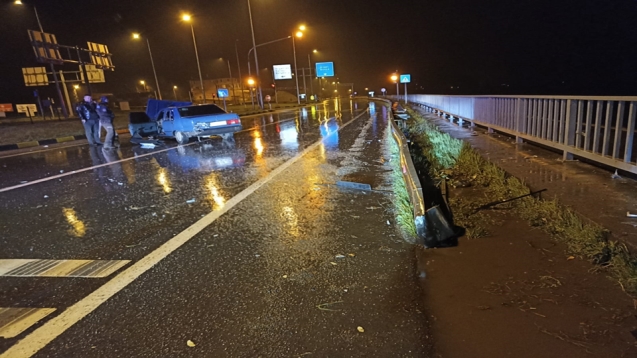 Bariyerlere çarparak durabildi...