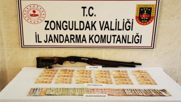 Piyasaya sahte para sürenlere jandarma ekipleri dur dedi