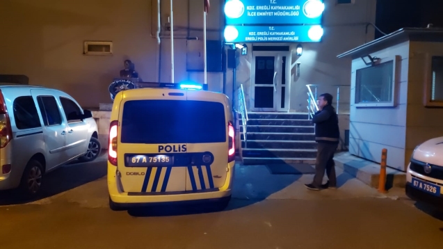 Ereğli'de gece operasyonu...8 gözaltı...