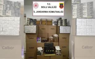 Araçta ve işyerinde binlerce makaron ele geçirildi...