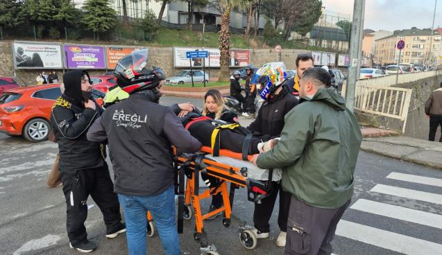 Otomobil ile çarpıştı... Hastaneye kaldırıldı...