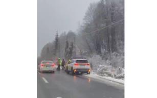 Yoğun kar yağışı kazaya neden oldu...
