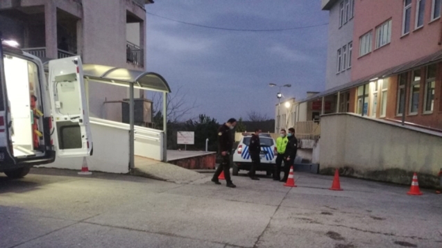Hastanenin camından atlamıştı...Yaşama tutunamadı…