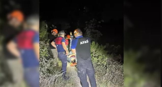 Kayalıktan düşüp ayağını kırıldı...