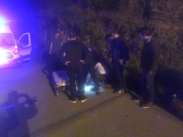 14 YAŞINDAKİ GENCİ, İTFAİYE KURTARDI...