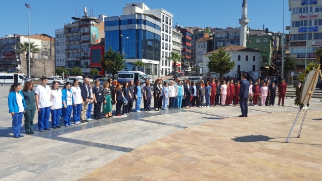 Temeli insan sevgisi, şefkat, bilgi ve beceridir…   