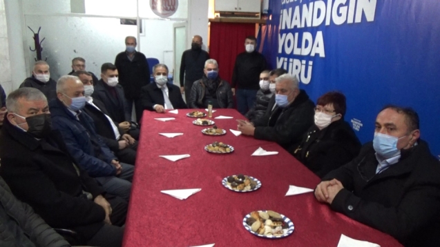 Bozkurt, Gülüç AK Parti teşkilatını ziyarette bulundu.