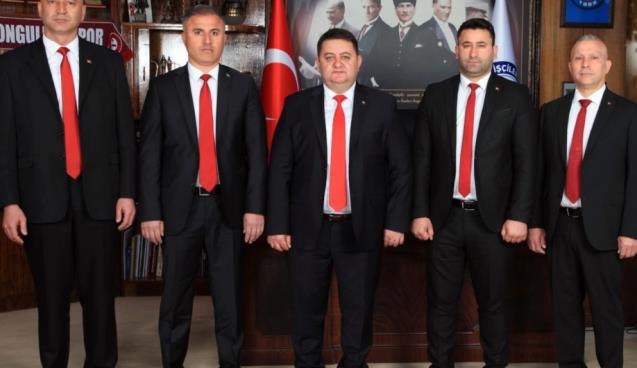 Demokrasiye sahip çıkmaya devam edeceğiz...