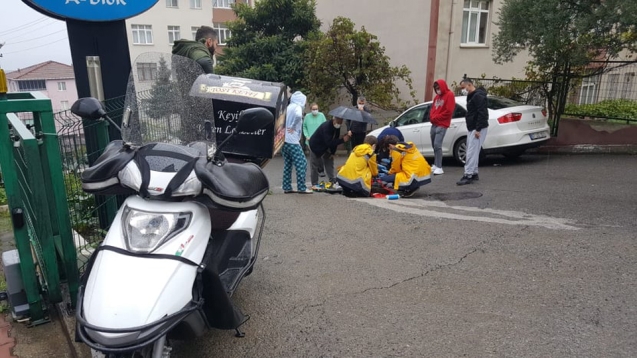 Havanın da yağışlı olması sebebiyle motosikleti kaydırdı...