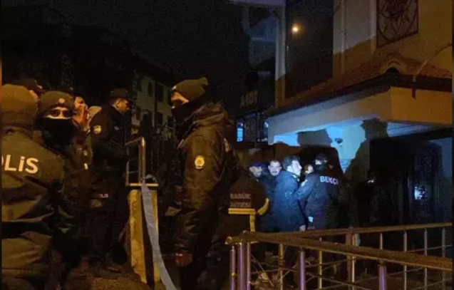 Çakmak gazı patladı... Yangın çıktı 2 kişi etkilendi...