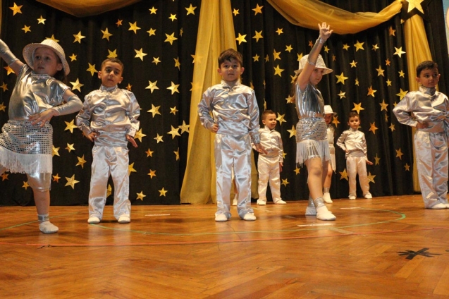Minik yürekler ayakta alkışlandı….
