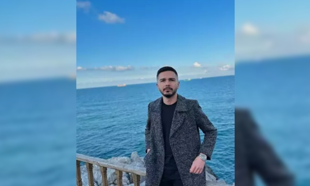 Bariyerlere çarptı, araca sıkıştı... Kurtulamadı...