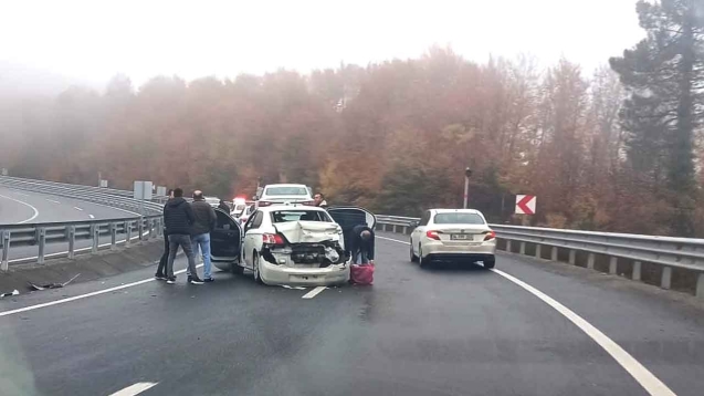 Otomobil kullanılmaz hale geldi..Şans eseri yaralanan olmadı