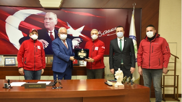 Kızılay'dan Teşekkür ziyaretleri...