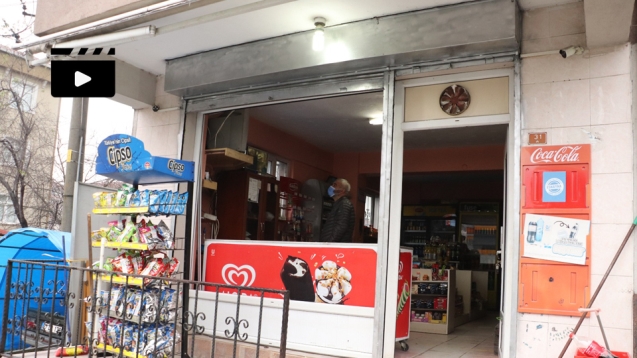 Ne olduğunu anlamadılar... Taş yağmuruna tutuldular...