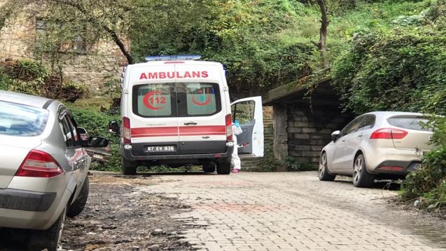 Corona Virüs testi pozitif çıkan hasta düşerek yaralandı...