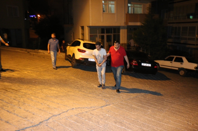 Ereğli’de DEAŞ operasyonu 1’i yaralı 4 kişi gözaltına alındı