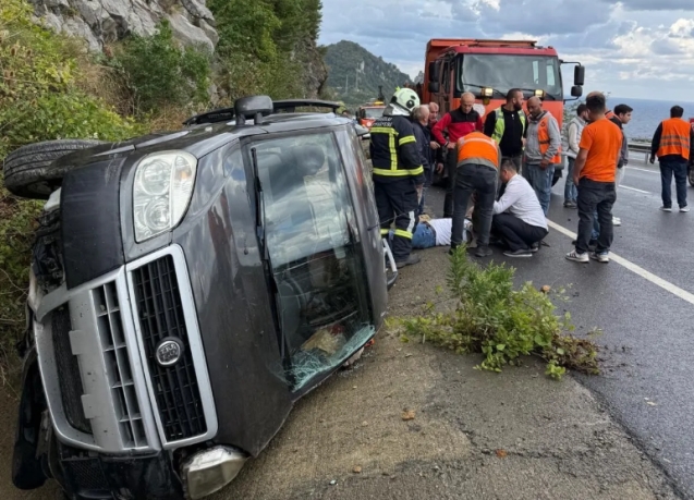 Hastane yolunda korkunç kaza...1 yaralı...
