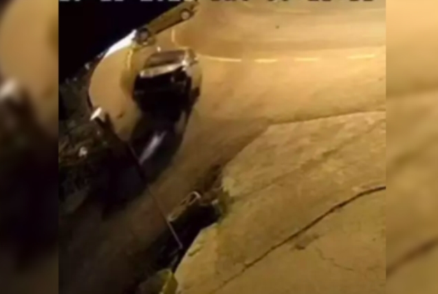 Önündeki araca çarpıp takla attı; 1 yaralı...