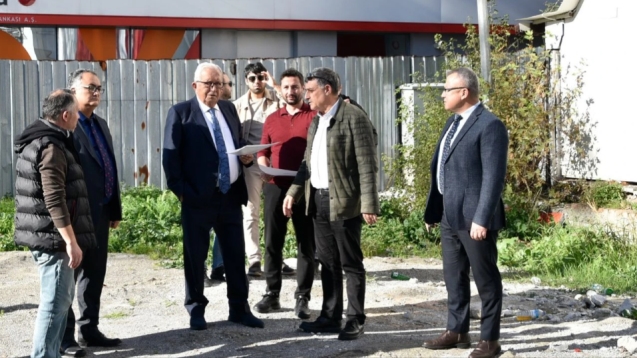 Eski Belediye binasının alanına yeni düzenleme...