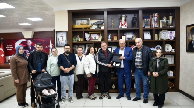 Başkan Posbıyık'a anıt için teşekkür...