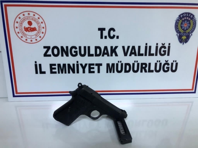 Kurşun yağmuruna tuttular...
