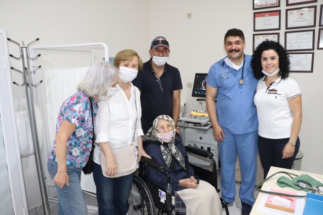 103 YAŞINDA KALBİNİ SAĞLAMA ALDI...