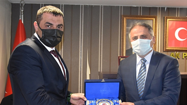 Sendika Yöneticilerinden Ak Parti’ye İade-İ Ziyaret