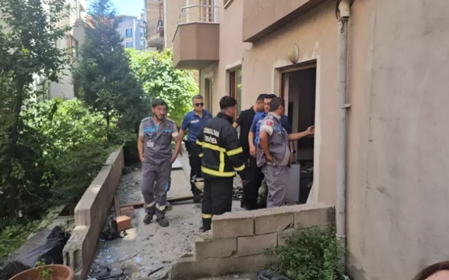 Binada patlama meydana geldi... Yangın çıktı...