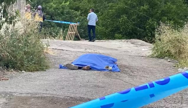 Talihsiz adam olay yerinde hayatını kaybetti...