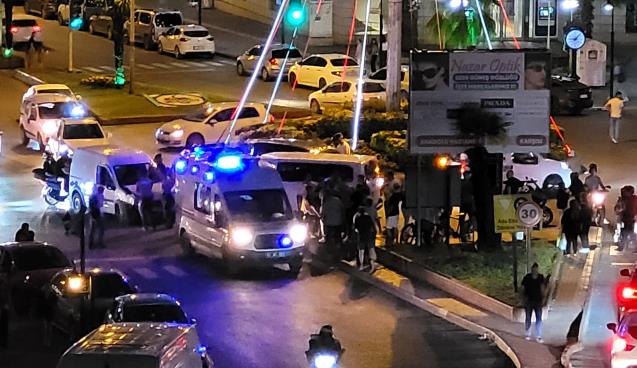 Korkunç kaza... 4'ü çocuk 7 kişi yaralandı...