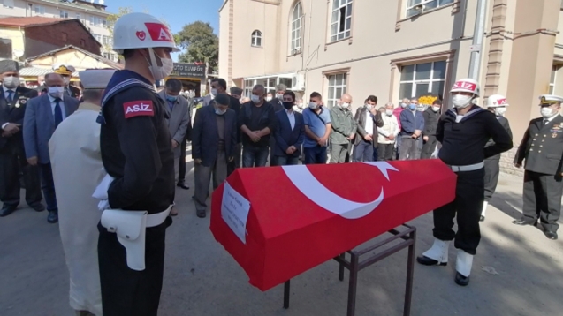 Gazi Özdemir son yolculuğuna uğurlandı...
