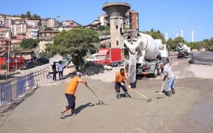 Belediye ekipleri şehrin birçok noktasında çalışmaya başladı