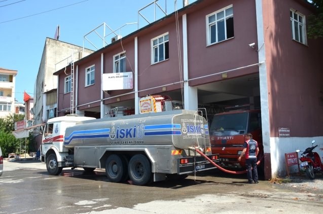 Alaplı'da komşuya yardım eli…